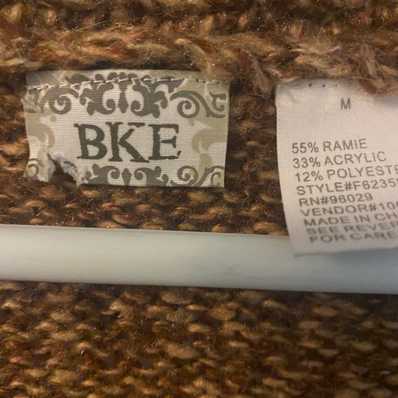 BKE cardigan sweater - Picture 3 of 5